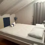Apartment Whitehome *